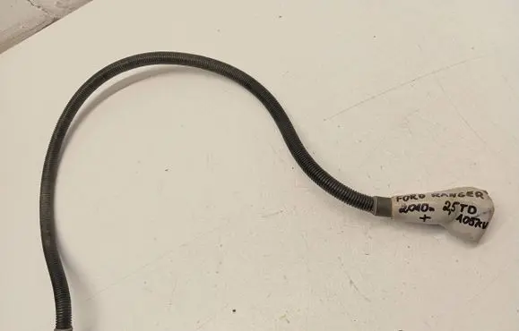 Positive cable (battery)
