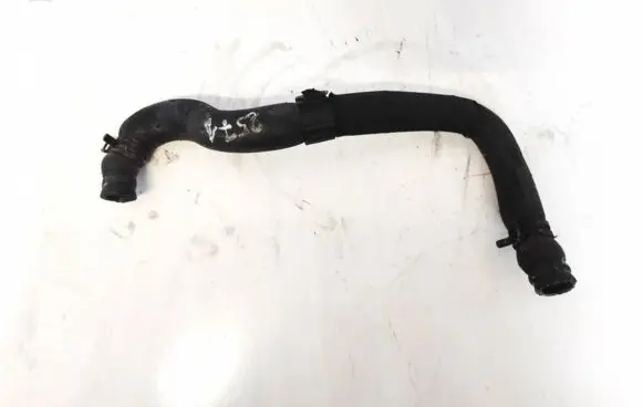Ford Mondeo MK IV Engine coolant pipe/hose