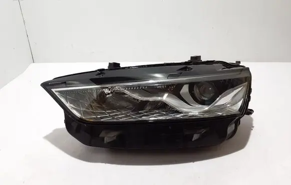 Citroen DS7 Crossback Headlight/headlamp 9821750380