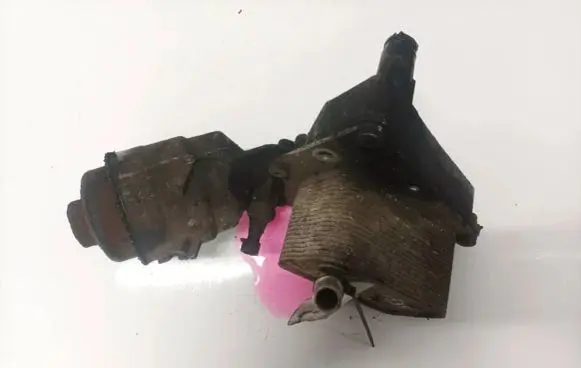 Engine oil radiator
