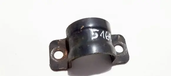 Chevrolet Captiva Sway bar bush bracket, front 