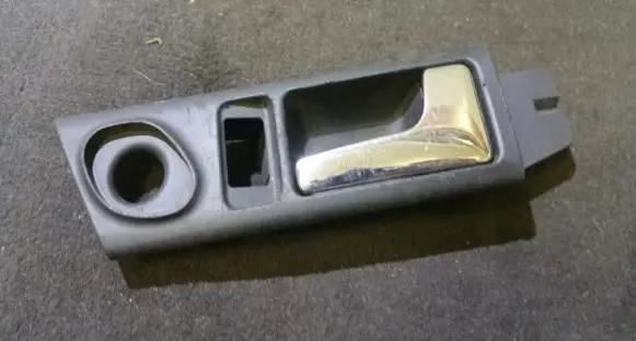 Audi A6 S6 C4 4A Rear door interior handle 4a0839020c