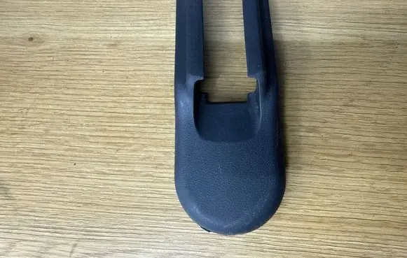 Honda Civic Front passenger seat rail trim 81106SMGAE010M1