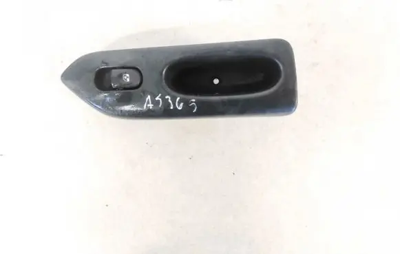 Renault Laguna I Electric window control switch 7701699606 03392082500