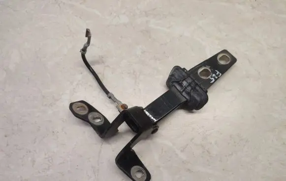 BMW X3 F25 Tailgate/trunk/boot hinge 7286073