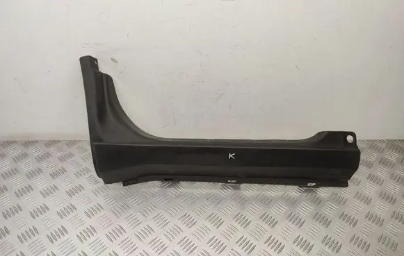 Iveco Daily 6th gen Side skirt front trim 5801521533