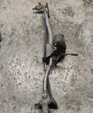 Audi A4 S4 B7 8E 8H Front wiper linkage and motor 8E1955119