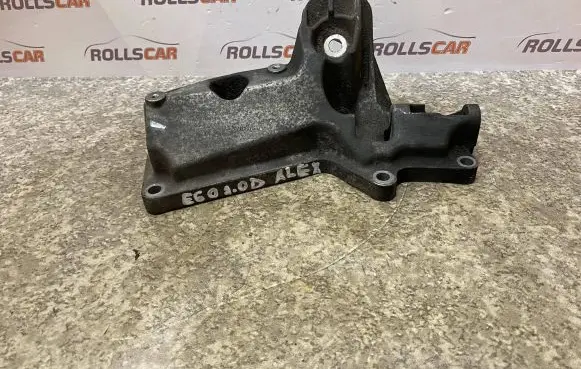 BMW 5 E60 E61 Engine mounting bracket 2211676321702 59280110