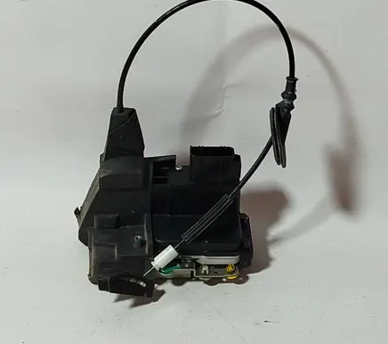 Ford Fusion Rear door lock 2S6AA26412B X3D15BCL 1372483