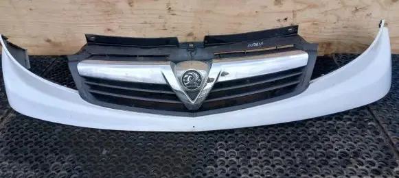 Opel Vivaro Front grill