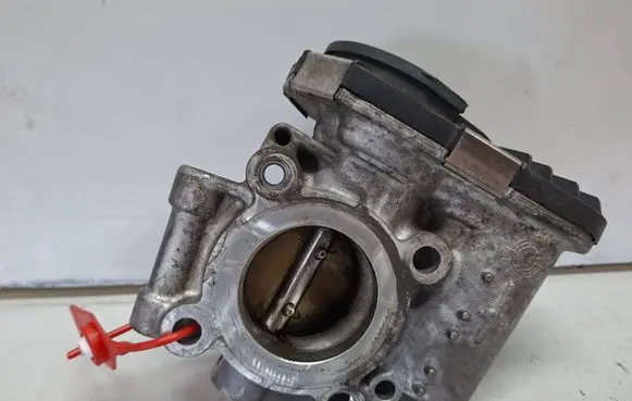 Opel Astra J Throttle body valve S27612128 55565489