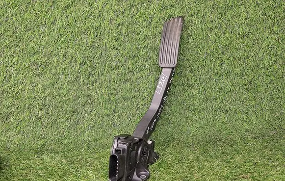 Jaguar XF X250 Accelerator throttle pedal 9X239F832BA 6PV00969803