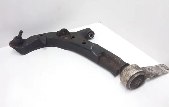 Nissan Primera Front lower control arm/wishbone