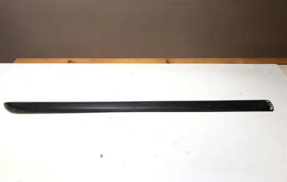 Skoda Yeti (5L) Front door trim (molding) 5L0853516