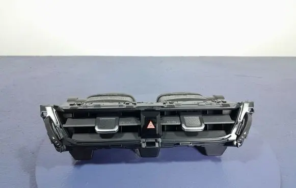 Toyota Corolla E10 Dashboard side air vent grill/cover trim 055641-2830