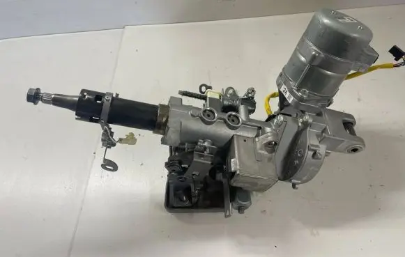 Steering wheel axle set