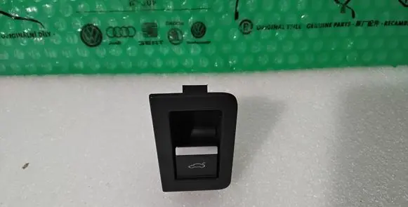 Audi A6 S6 C8 4K Trunk lid opening control unit 4K0959831 4K0959830
