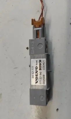 Volvo XC70 Airbag deployment crash/impact sensor 9452777 002008 030401