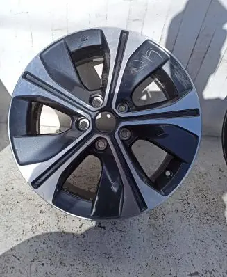 Nissan Leaf II (ZE1) R17 alloy rim 