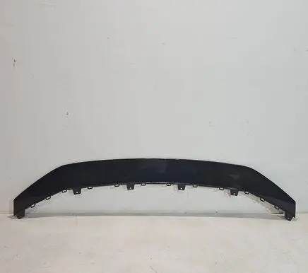 Audi RS6 C8 Front bumper lip 4K8807717B