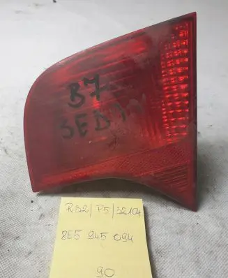 Audi A4 S4 B7 8E 8H Tailgate rear/tail lights 8E5945094