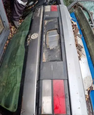 Volkswagen PASSAT B3 Tailgate/trunk/boot lid