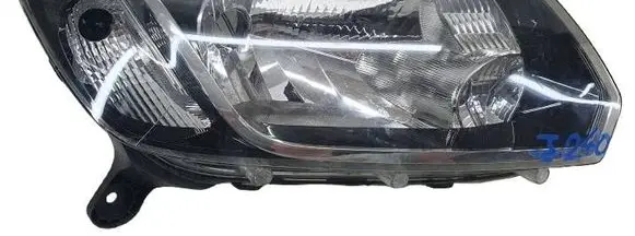 Dacia Sandero Headlight/headlamp 260107615r