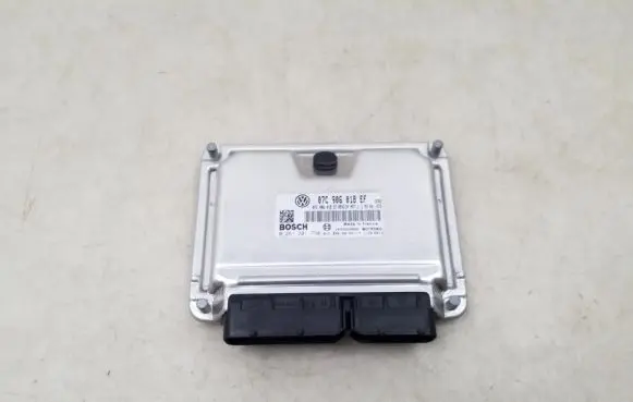 Volkswagen Phaeton Engine control unit/module 07C906018EF