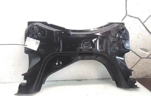Nissan Note (E11) Front subframe