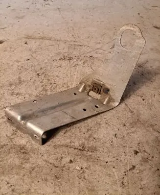 BMW X6 M Fender mounting bracket 7188836