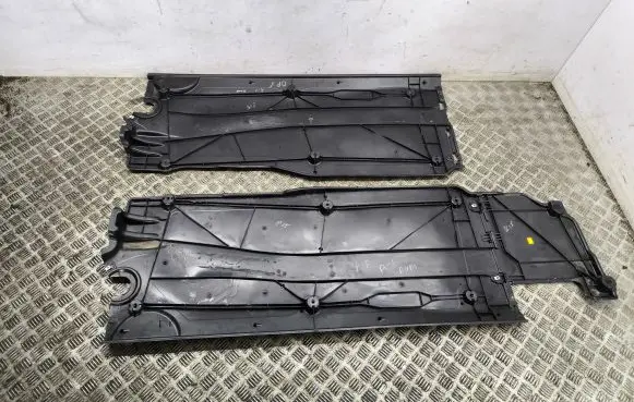 Audi A1 Side bottom protection 2Q0825201B 2Q0825202B