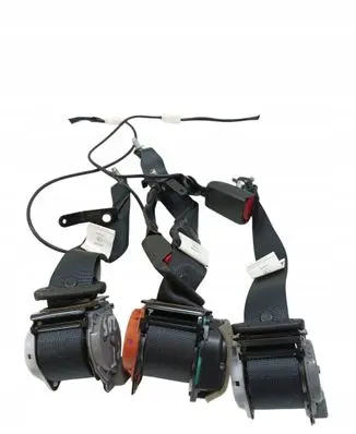 Infiniti Q50 Front seatbelt 