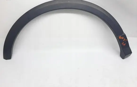 Audi Q2 - Rear arch trim 949