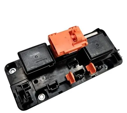 Lexus ES 250 - 300 - 330 Relay mounting block G92Z147070 7K100170 6163