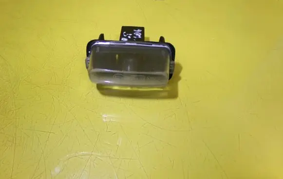 Peugeot 206 Number plate light D935 7190