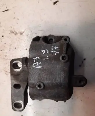 Audi A3 S3 8P Engine mount bracket 1K0199262AE