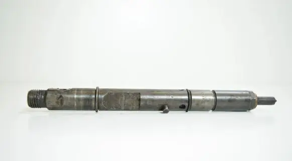 Audi A4 S4 B5 8D Fuel injector 059130201AE