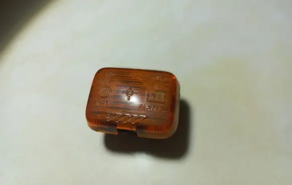 Land Rover Discovery Front fender indicator light 016747