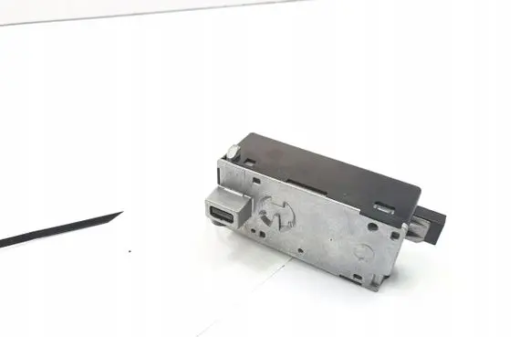 Mercedes-Benz Sprinter W907 W910 Central body control module A0999008701