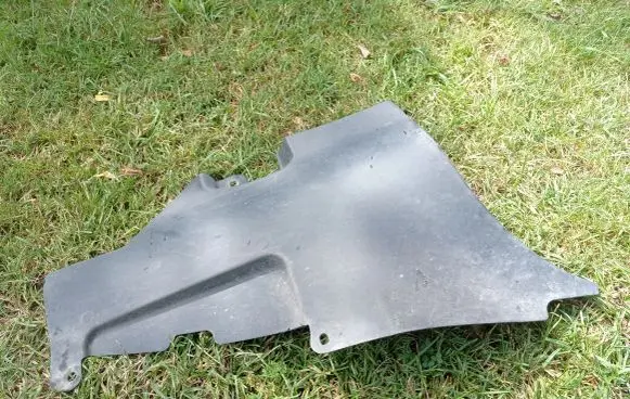 Chrysler 300 - 300C Side bottom protection 05065236AB