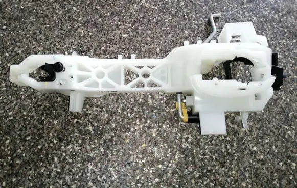 Hyundai Santa Fe Front door exterior handle/bracket 