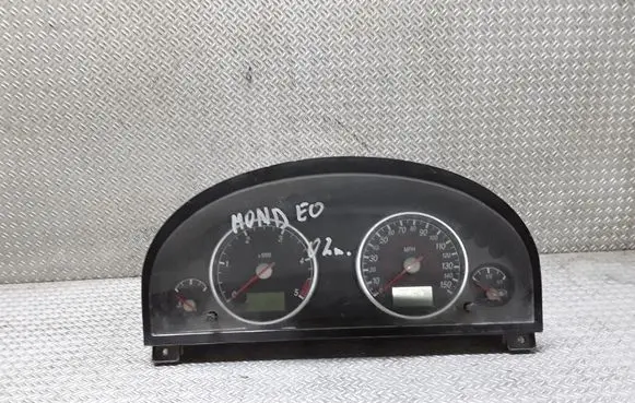 Ford Mondeo Mk III Speedometer (instrument cluster) 1S7F10841