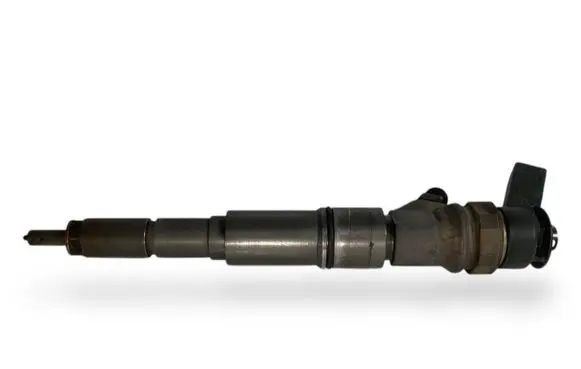 BMW 5 E60 E61 Fuel injector 7794652