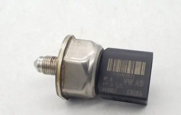 Volkswagen Jetta VI Air pressure sensor 06K906051