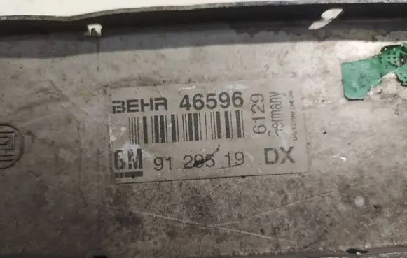Opel Zafira A Intercooler radiator 9129519 46596