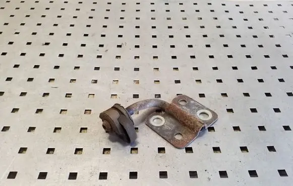 Muffler mount bracket/holder