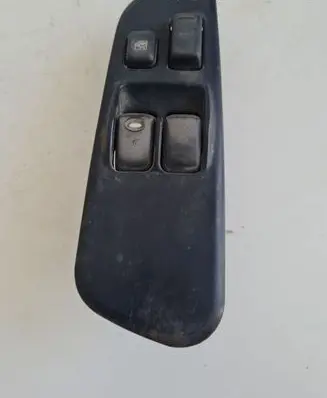 Mitsubishi Eclipse Electric window control switch MR461614 A9279