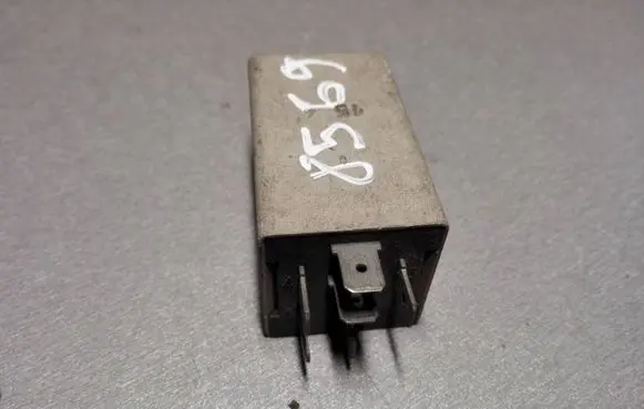 Renault Laguna I Other relay 7700811860