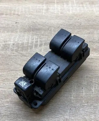 Mazda 3 I Electric window control switch 03123000 LEFTSIDE
