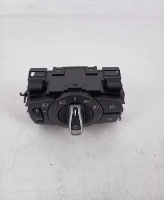 BMW 1 E82 E88 Light switch 9169406
